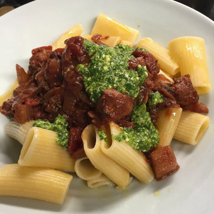 Rigatoni with fennel sausage sauce