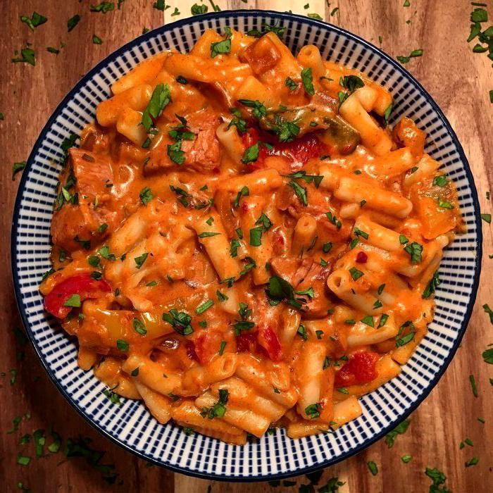 Chicken Fajita Mac and Cheese