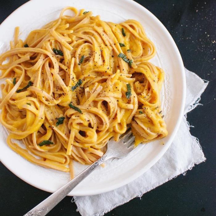 Squash linguine