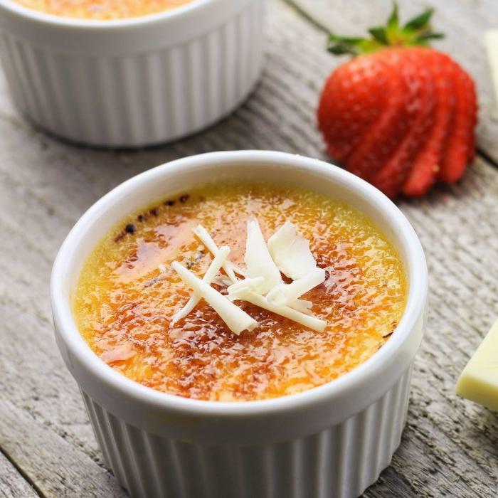 White chocolate creme brulee