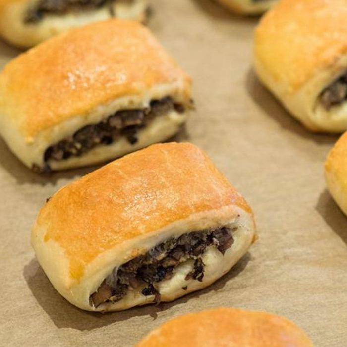 Paszteciki (Polish Pasties)